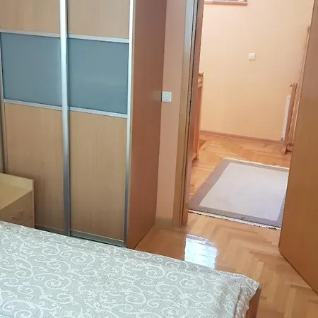 Ado's Apartman Szarajevó